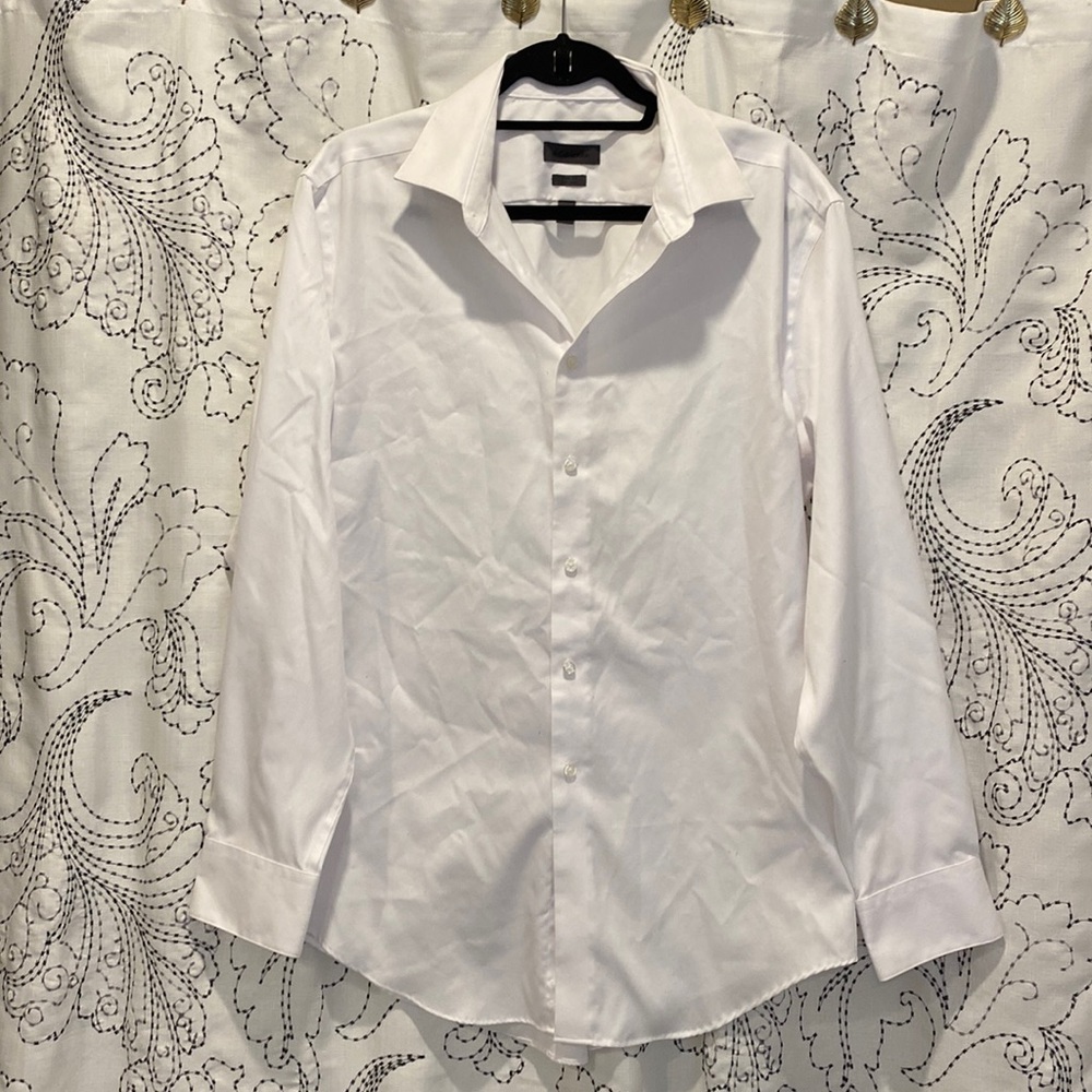Calvin Klein Men’s White Dress Shirt